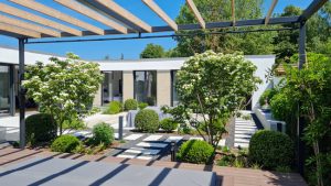 Anja Göbel Gartenarchitektur - Wohlfühlgarten mit moderner Terrasse